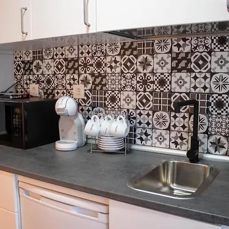 Atico Con Terraza En Cuesta Gomerez